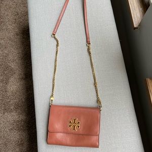 Tory Burch crossbody wallet